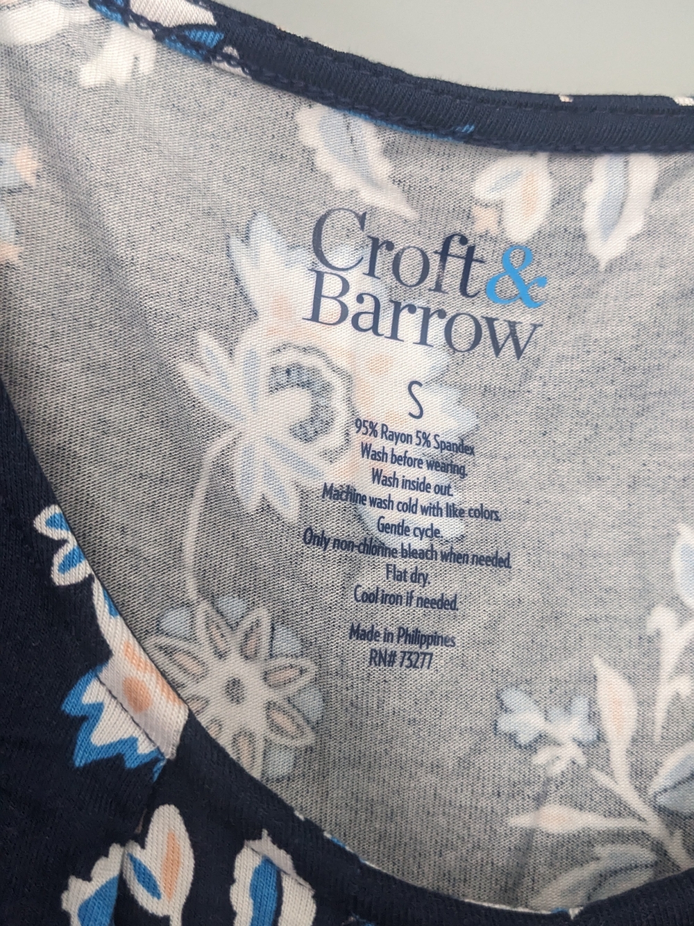 Croft & barrow Navy Floral Scoop Neck Tunic NWT S
